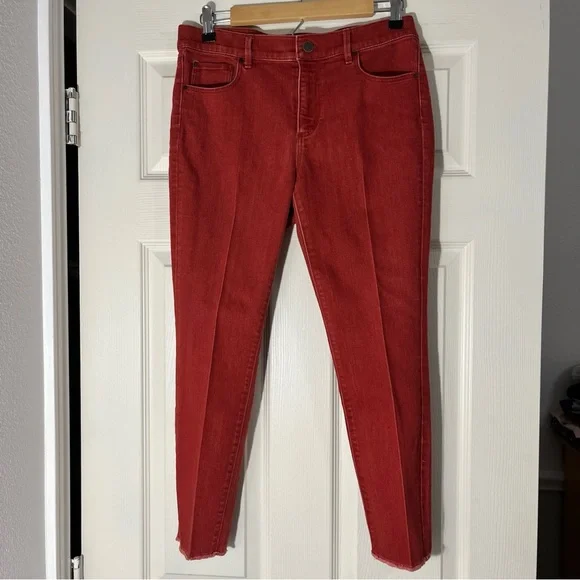 Ann Taylor Women’s 8 Petite Skinny Jeans Red Raw Hem High Waist Casual Valentine - Picture 2 of 10